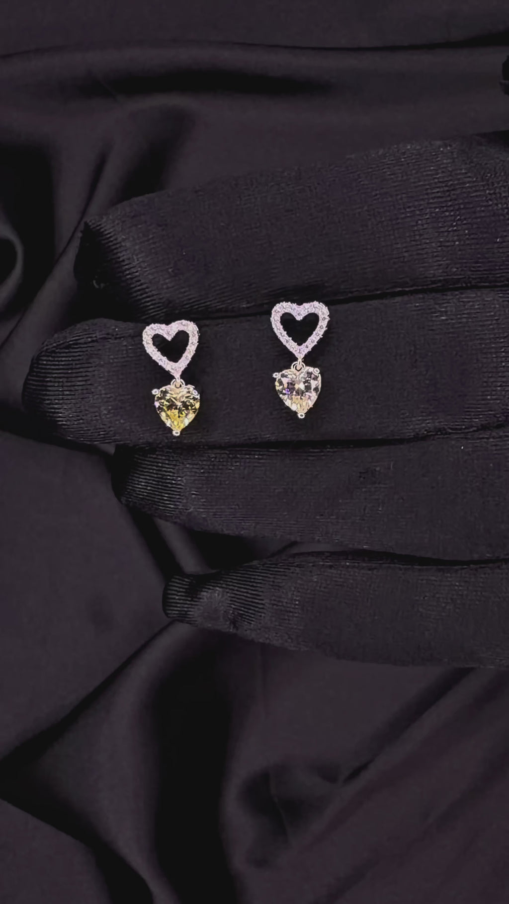 Yellow Fancy Heart Ohrringe